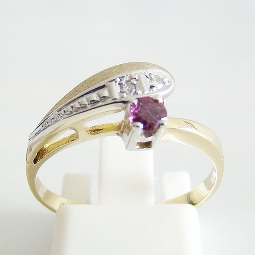 Ring Gold 333er Rubin Diamanten bicolor