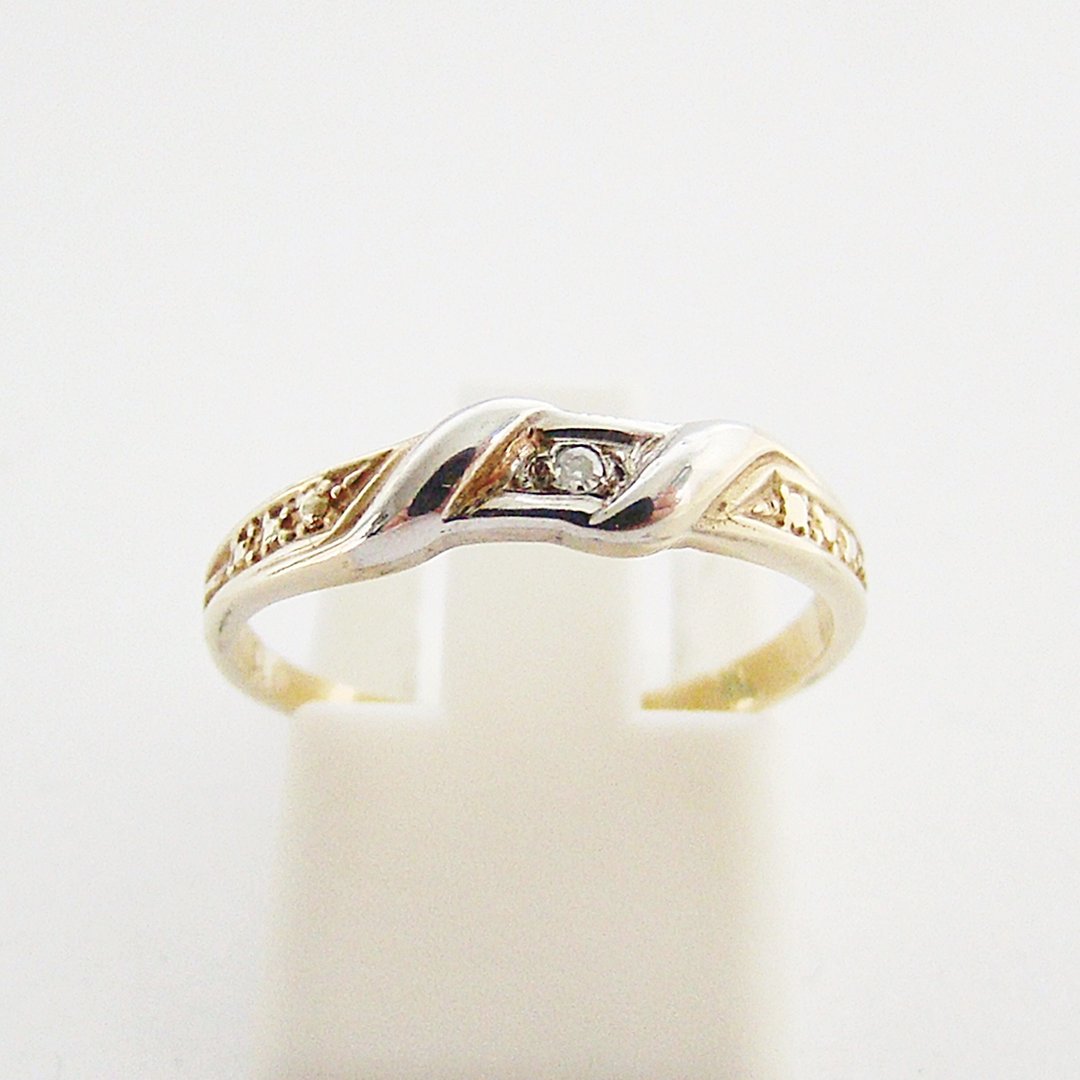 Ring Gold 333 Diamant